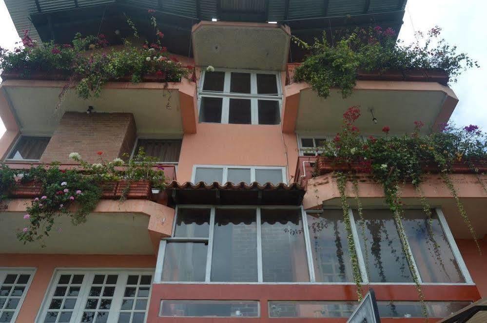 Euro Hostal Guatemala City Exterior foto