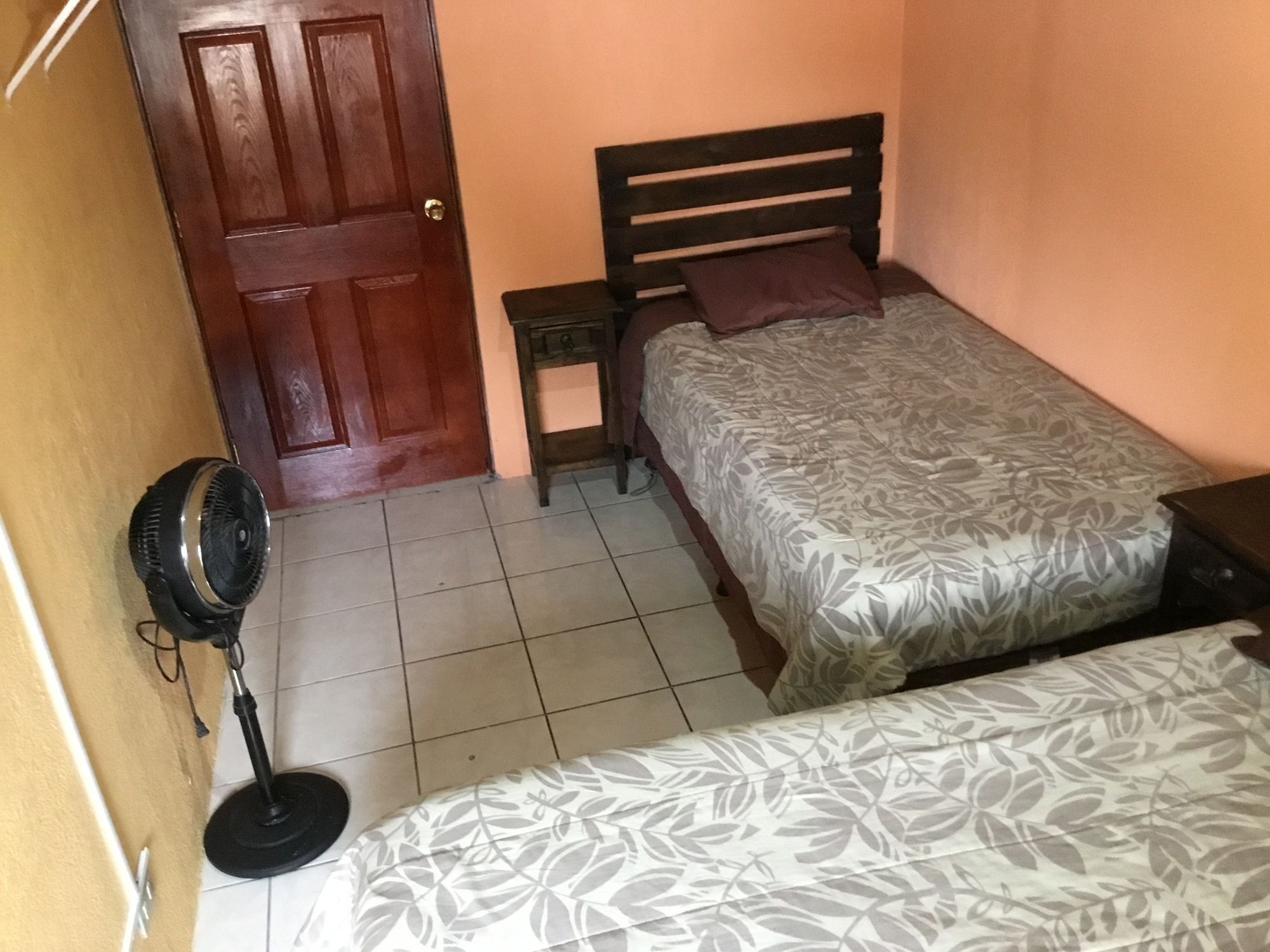 Euro Hostal Guatemala City Exterior foto