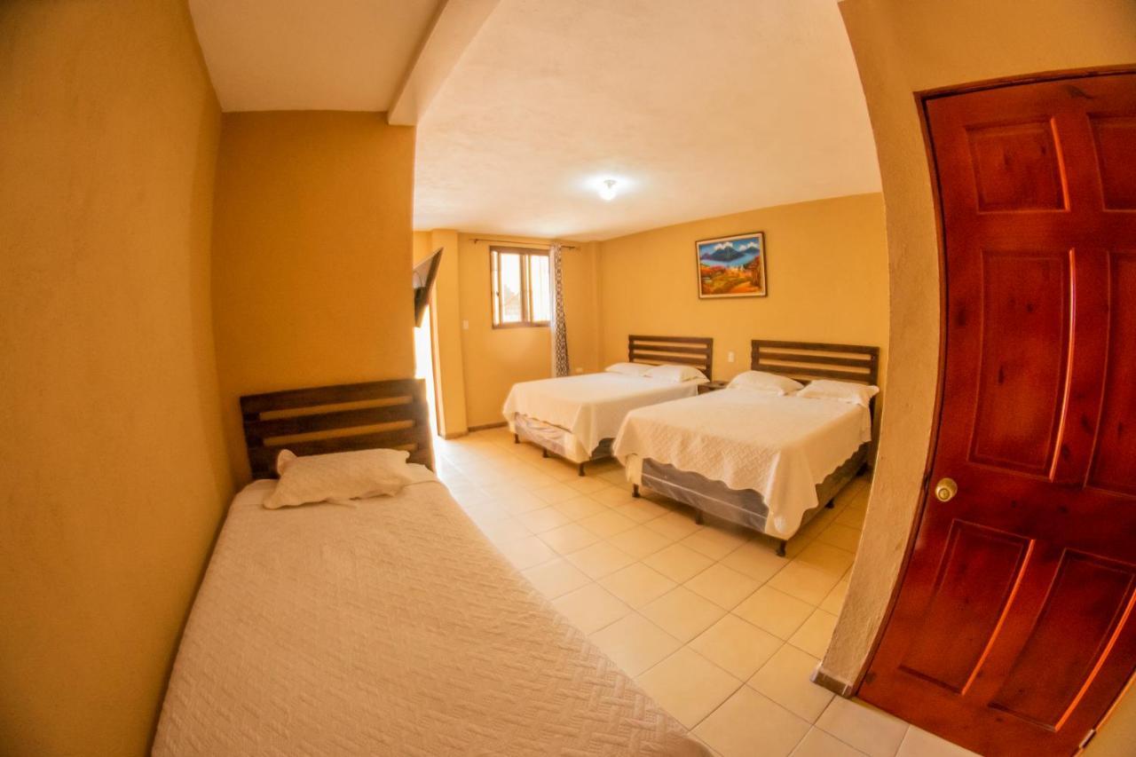 Euro Hostal Guatemala City Exterior foto